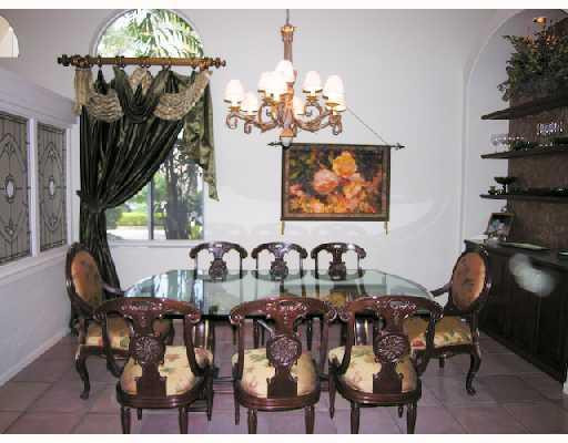 3156 Inverness Weston, FL 33332 - Photo 5 of 16 Dining Room