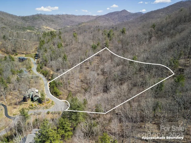 a view of a outdoor space