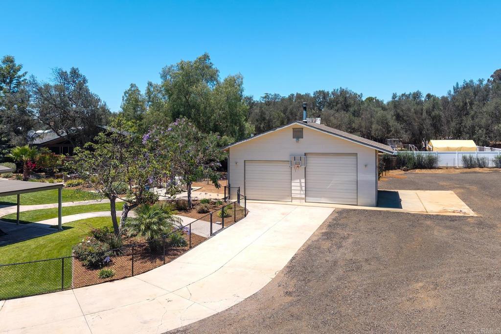 2430 Geyer Lane Alpine, CA 91901 - Photo 46 of 60 a view of a house with a outdoor space
