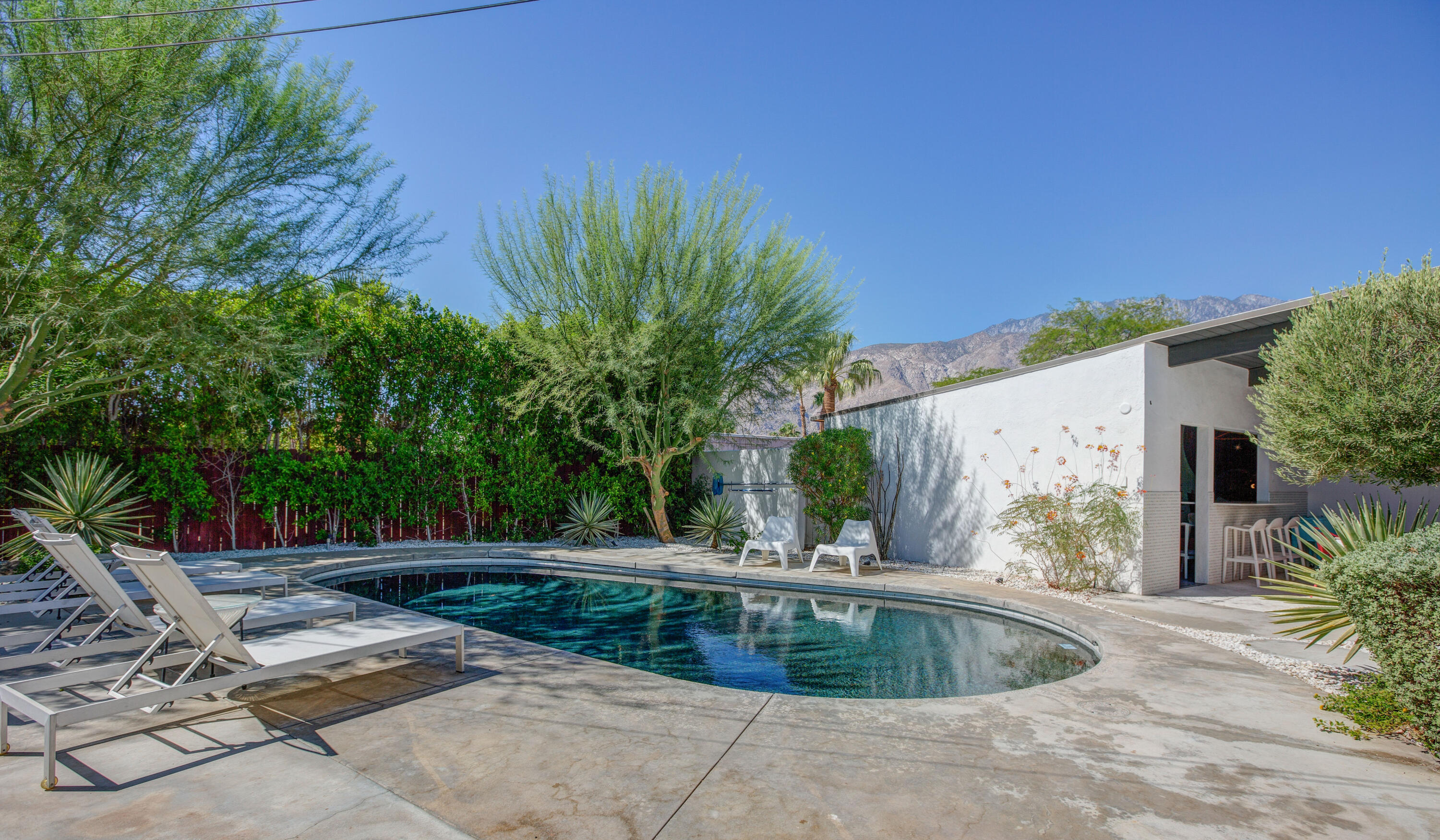 2560 North Starr Road Palm Springs, CA 92262 - Photo 3 of 36 0