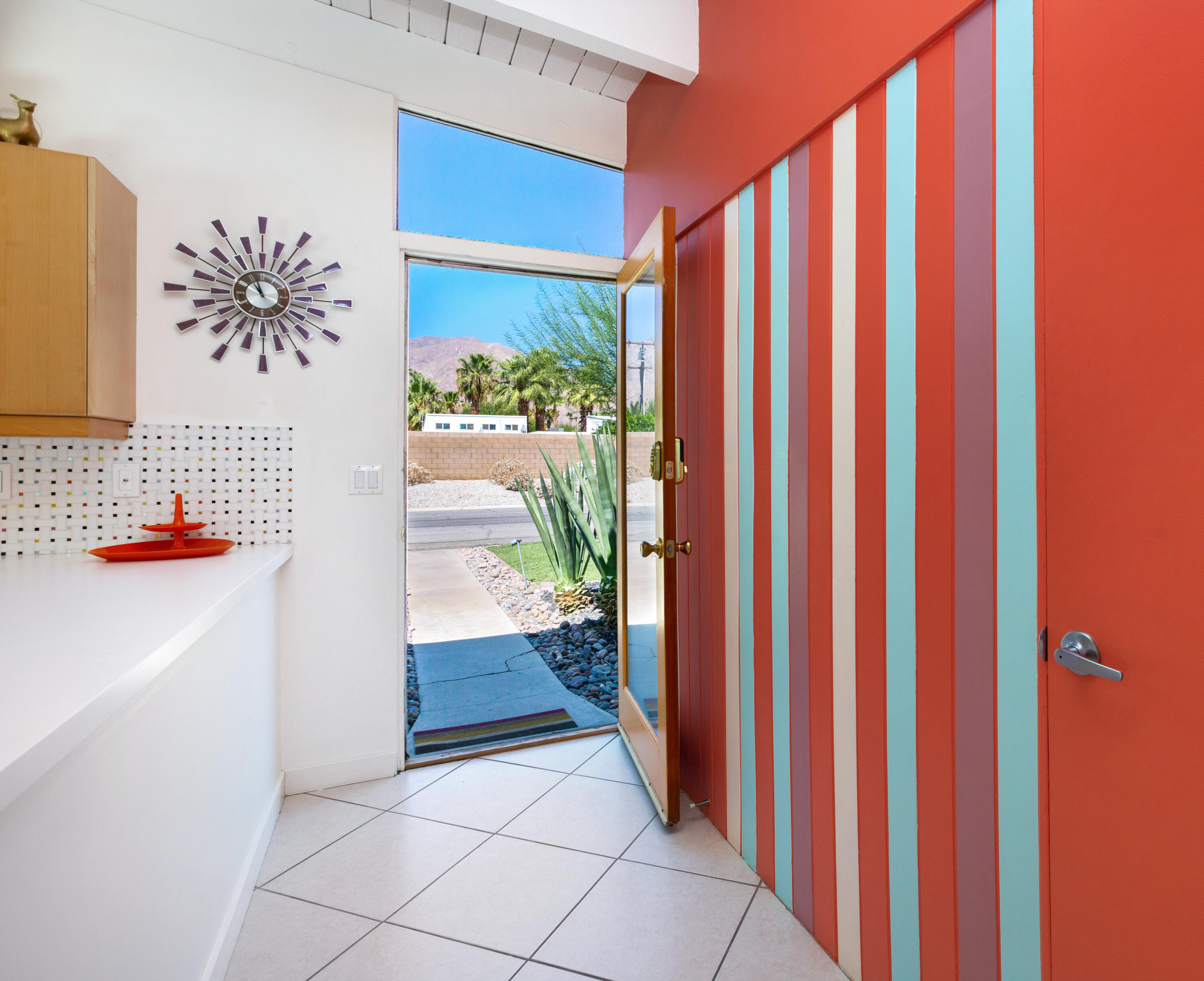 2560 North Starr Road Palm Springs, CA 92262 - Photo 7 of 36 4