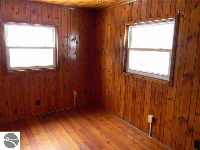 2220 Bass Lake Road Lupton, MI 48635 - Photo 8 of 11 1751486-7.JPG