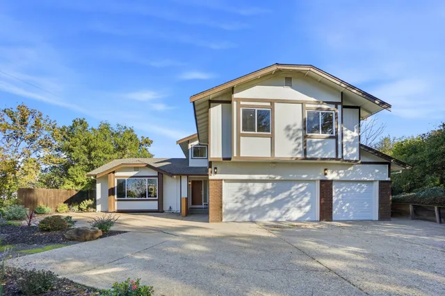 $1,138,000 | 3060 San Miguel Court, Concord, CA 94518