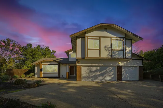 $1,138,000 | 3060 San Miguel Court, Concord, CA 94518