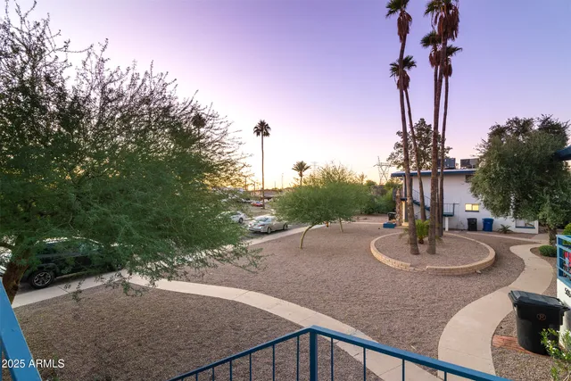 a view of a outdoor space