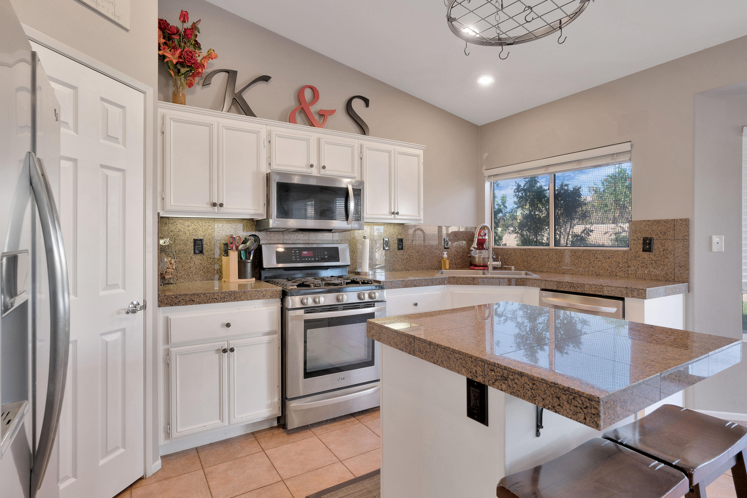 41001 Aetna Springs Road Indio, CA 92203 - Photo 13 of 35 A7R00386