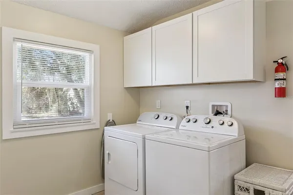 $299,000 | 5108 South Ridgewood Avenue, Port Orange, FL 32127