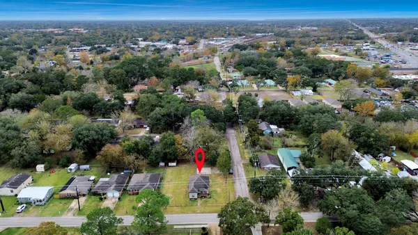 an aerial view of multiple house