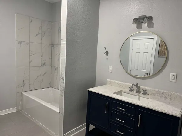 $220,000 | 125 North Shirley Street, Alvin, TX 77511