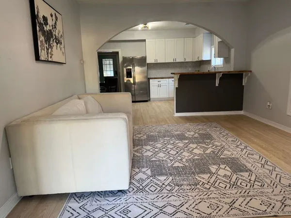 $220,000 | 125 North Shirley Street, Alvin, TX 77511