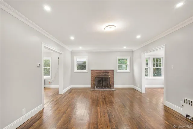 $1,029,000 | 327 North Forest Avenue, Rockville Centre, NY 11570