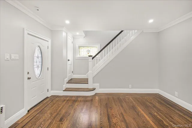 $1,029,000 | 327 North Forest Avenue, Rockville Centre, NY 11570