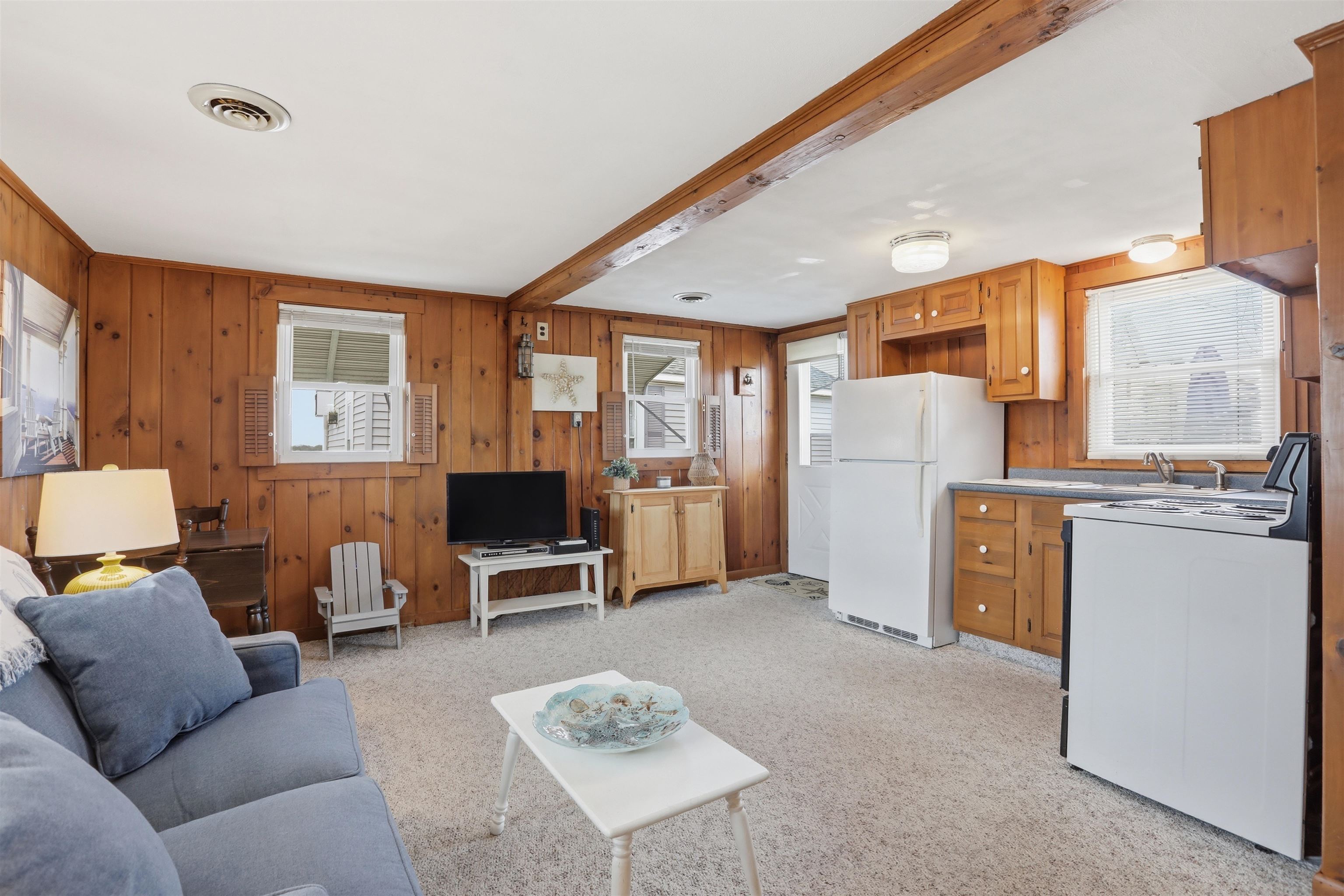 83 Church Street Hampton, NH 03842 - Photo 9 of 18