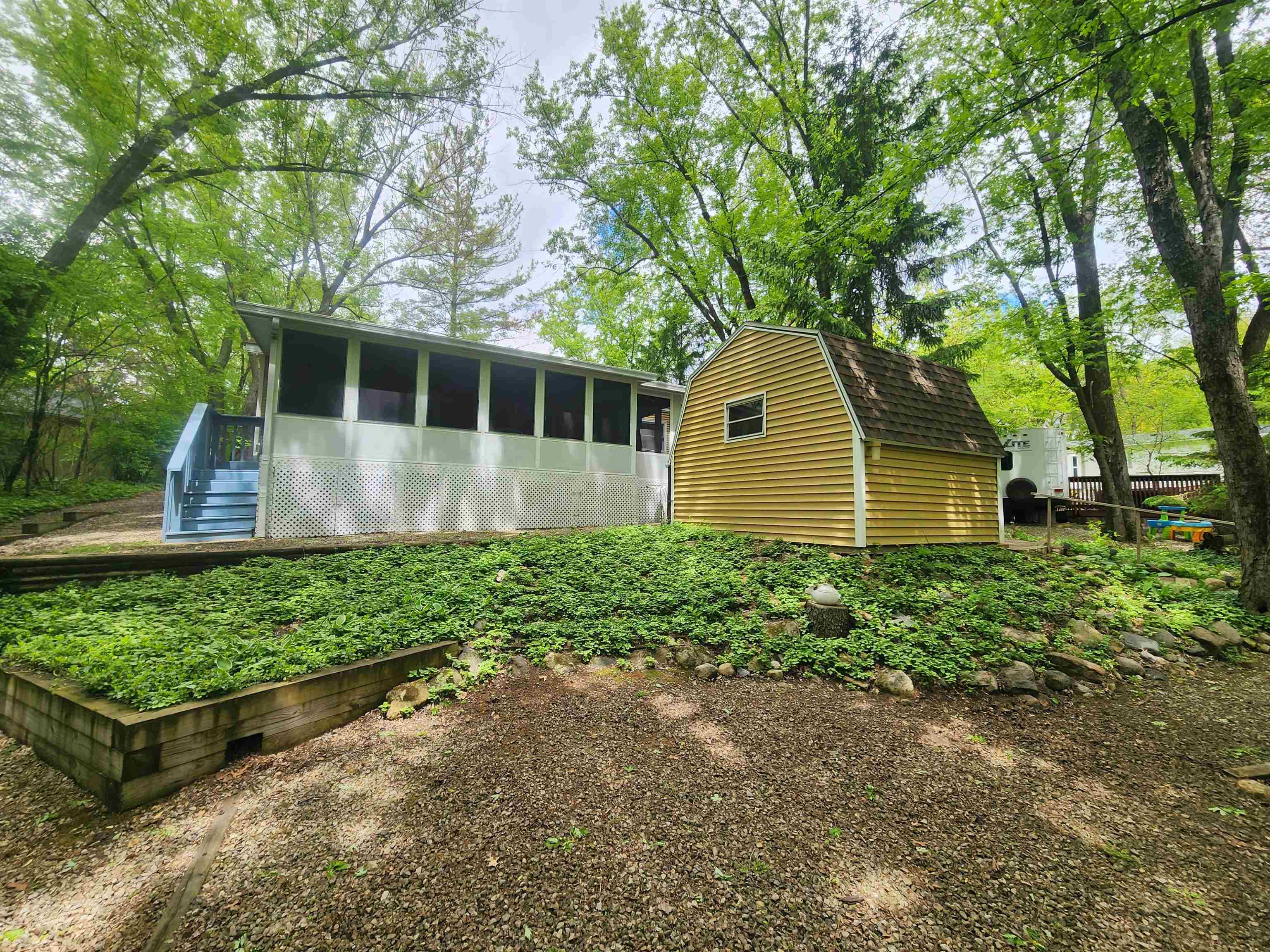 495 Sunset Edgerton, WI 53534 - Photo 3 of 22