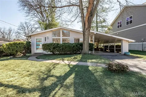 $365,000 | 9838 Oak Haven Avenue, St. Louis, MO 63119