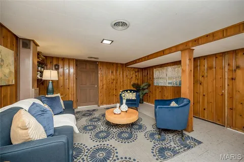 $365,000 | 9838 Oak Haven Avenue, St. Louis, MO 63119