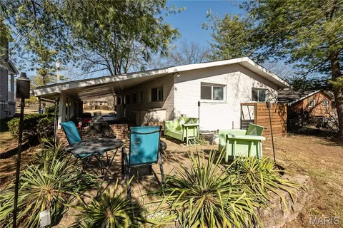 $365,000 | 9838 Oak Haven Avenue, St. Louis, MO 63119