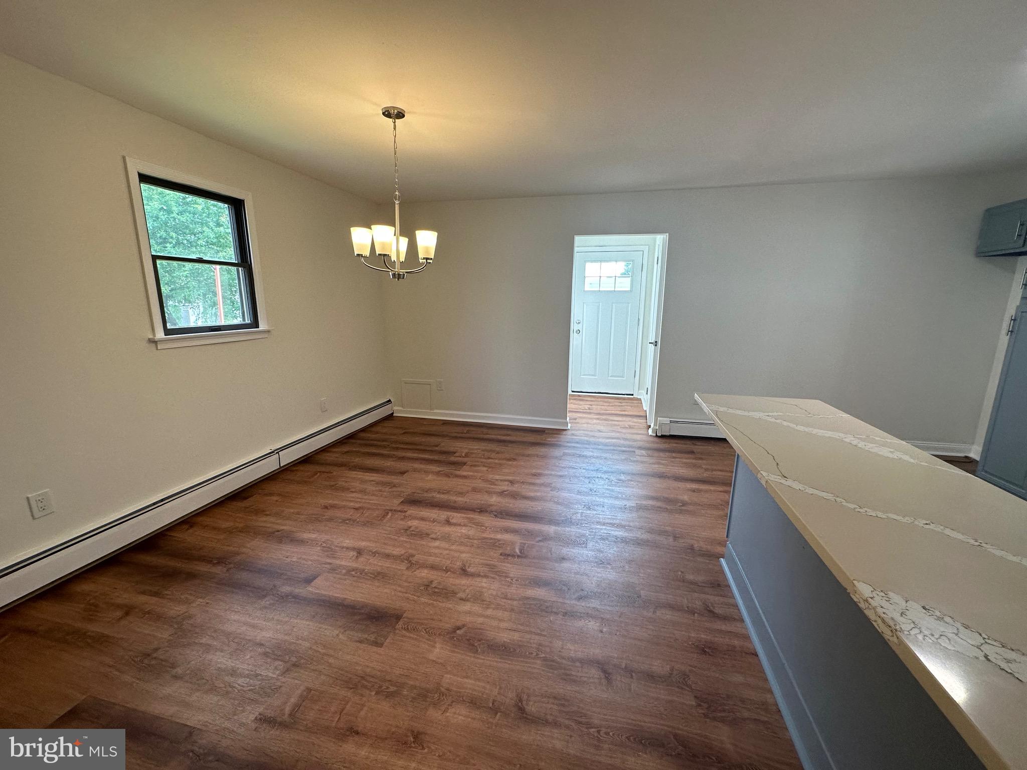 207 Amosland Road Holmes, PA 19043 - Photo 5 of 23 Gallery Image 5