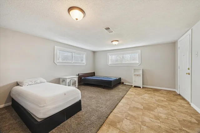 $325,900 | 305 West Thomas Avenue, Pasadena, TX 77506