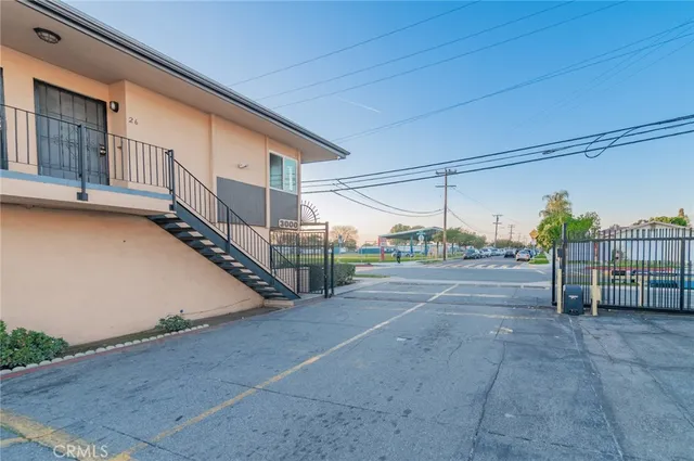 $348,000 | 3020 Vineland Avenue, Unit 7, Baldwin Park, CA 91706
