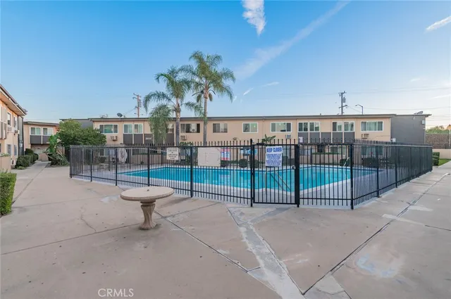 $348,000 | 3020 Vineland Avenue, Unit 7, Baldwin Park, CA 91706
