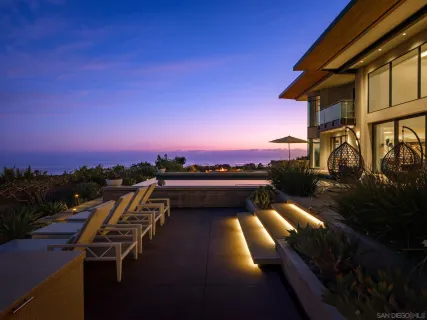 $30,000,000 | 5416 Candlelight Drive, La Jolla, CA 92037