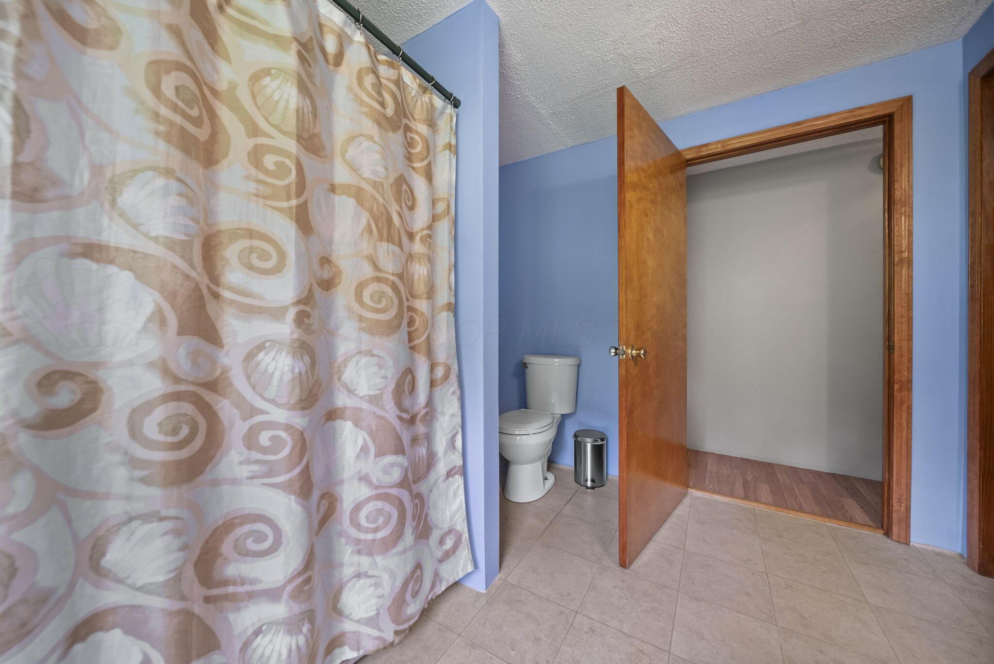 10713 Fairview Road Southeast Heath, OH 43056 - Photo 52 of 62