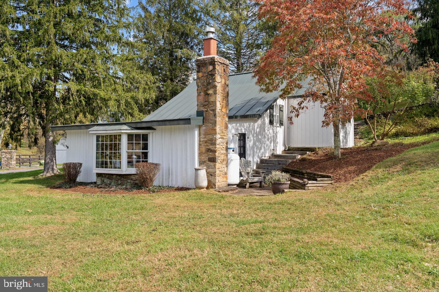 36 Battle Run Road Washington, VA 22747 - Photo 53 of 65 Gatehouse Southwest Elevation