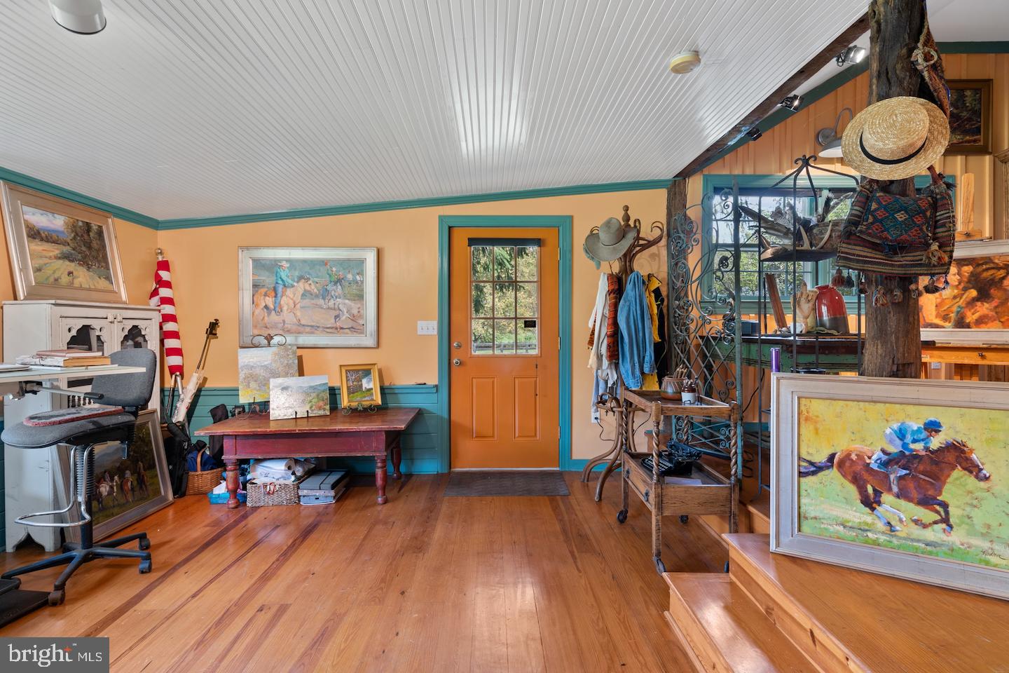 36 Battle Run Road Washington, VA 22747 - Photo 54 of 65 Large Studio Room