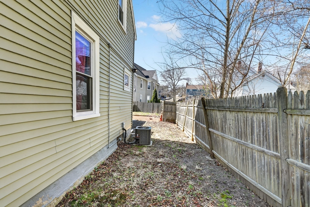 12 Cottage Place Boston, MA 02136 - Photo 16 of 28