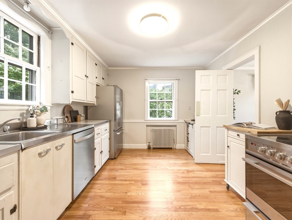 10 Radcliffe Road Belmont, MA 02478 - Photo 20 of 41