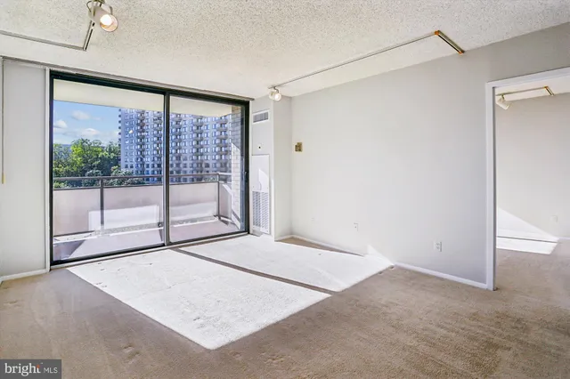 $145,000 | 5225 Pooks Hill Road, Unit 417N, Bethesda, MD 20814