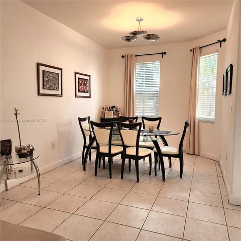 $4,500 | 10955 Northwest 87th Lane, Unit 10955, Doral, FL 33178