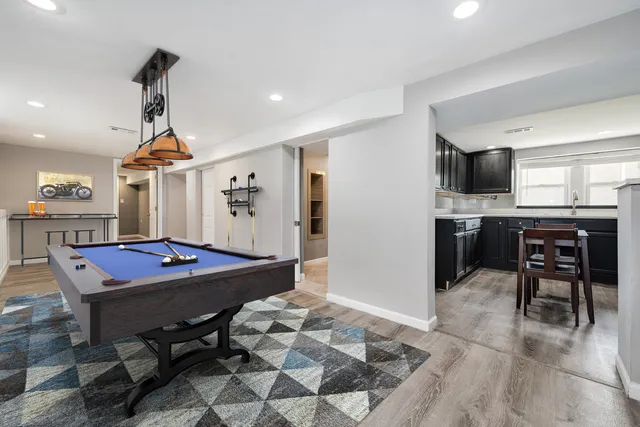 $539,000 | 827 Thomas Avenue, Forest Park, IL 60130