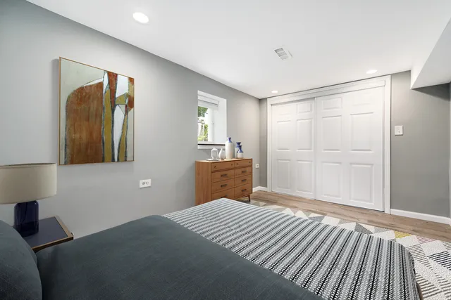 $539,000 | 827 Thomas Avenue, Forest Park, IL 60130