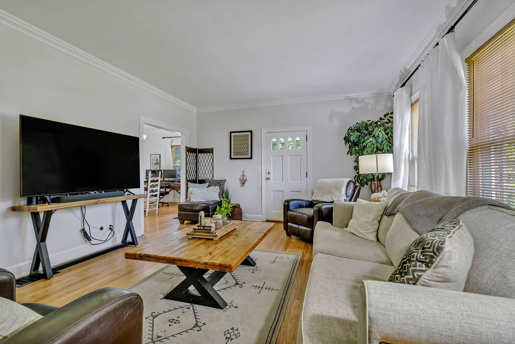 301 Cullum Street Carthage, TN 37030 - Photo 10 of 42 a living room with furniture and a flat screen tv