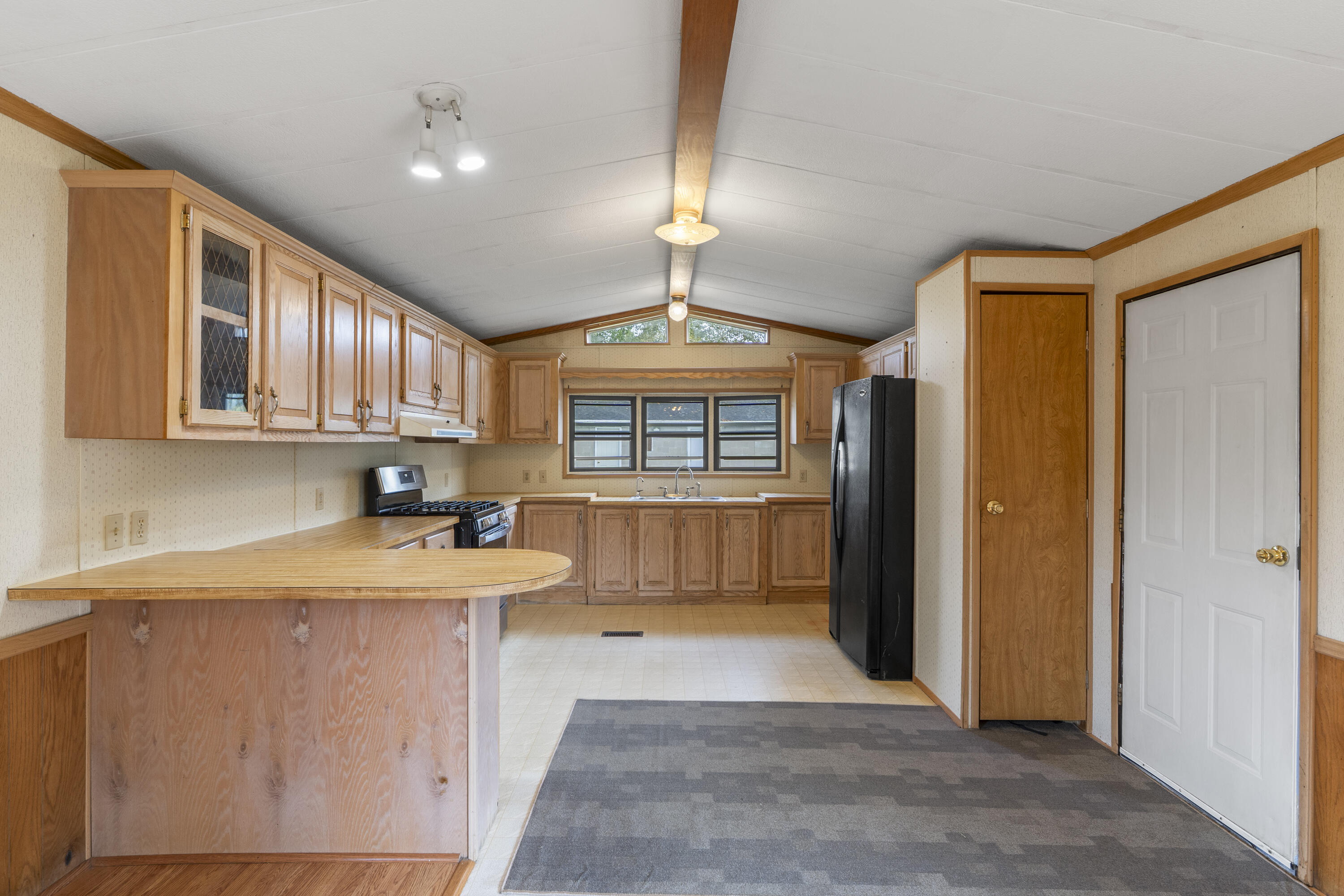 398 Washington Road Waldoboro, ME 04572 - Photo 20 of 49