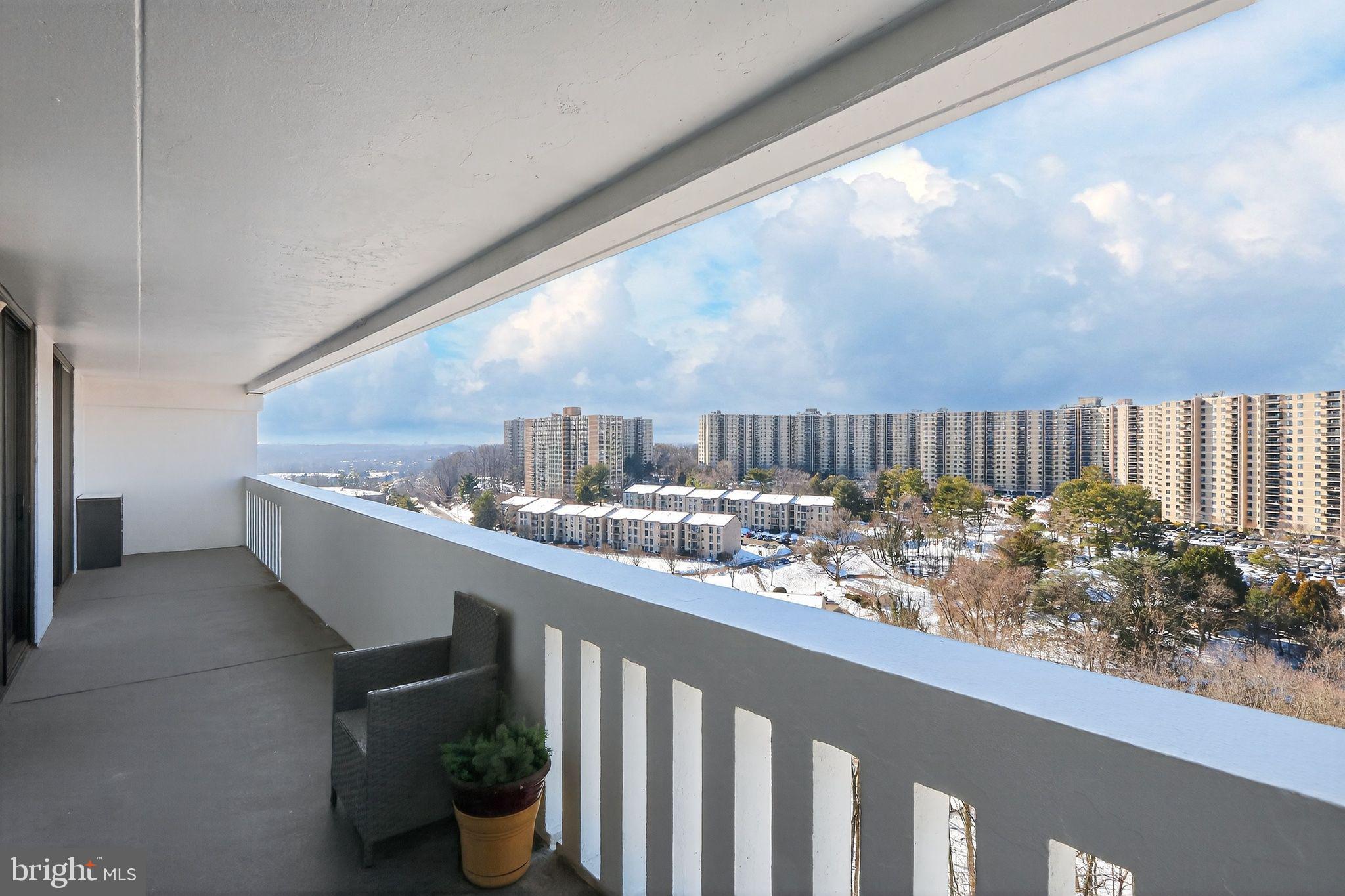 6101 Edsall Road, Unit 1704 Alexandria, VA 22304 - Photo 10 of 33 a view of balcony with wooden floor