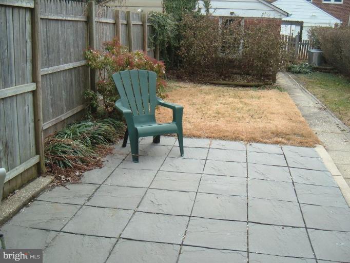 319 Dumbarton Road Baltimore, MD 21212 - Photo 19 of 30 Patio