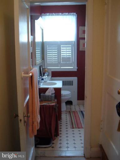 319 Dumbarton Road Baltimore, MD 21212 - Photo 22 of 30 Bath #2