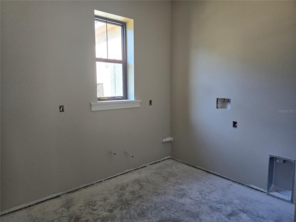 405 Long And Winding Road Howey-in-the-Hills, FL 34737 - Photo 18 of 51