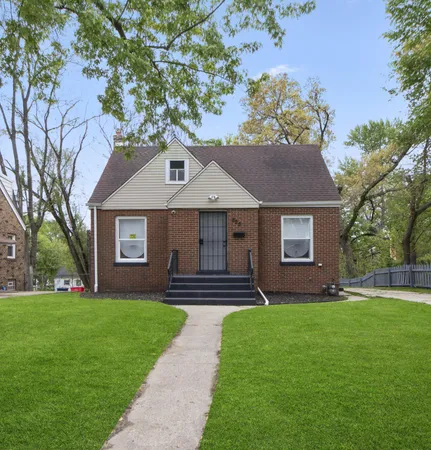 $204,999 | 825 East 43rd Place, Gary, IN 46409