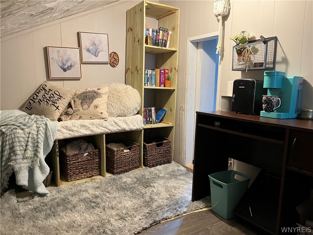 970 Escarpment Drive Lewiston, NY 14092 - Photo 26 of 33 Reading nook at top of stairs or storage space