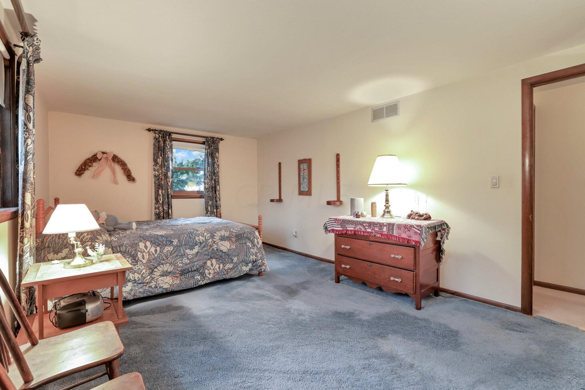 4070 Swishers Mill Road Lewisburg, OH 45338 - Photo 28 of 49 39-web-or-mls-GR7A9593