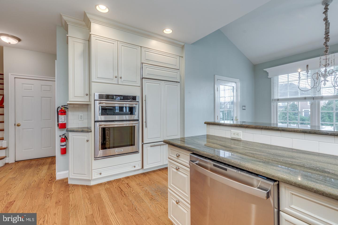 642 New Albany Road Moorestown, NJ 08057 - Photo 14 of 73