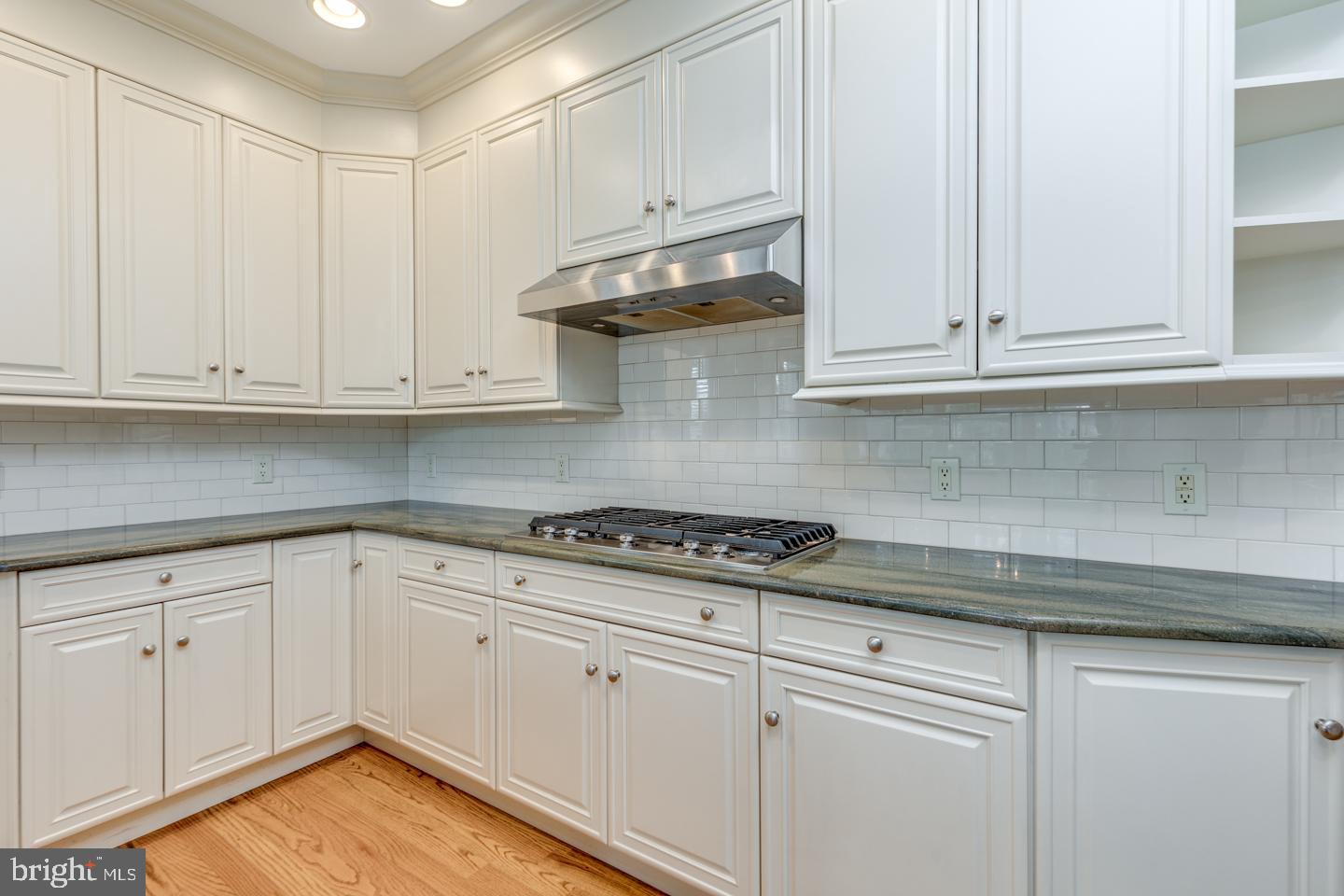 642 New Albany Road Moorestown, NJ 08057 - Photo 16 of 73