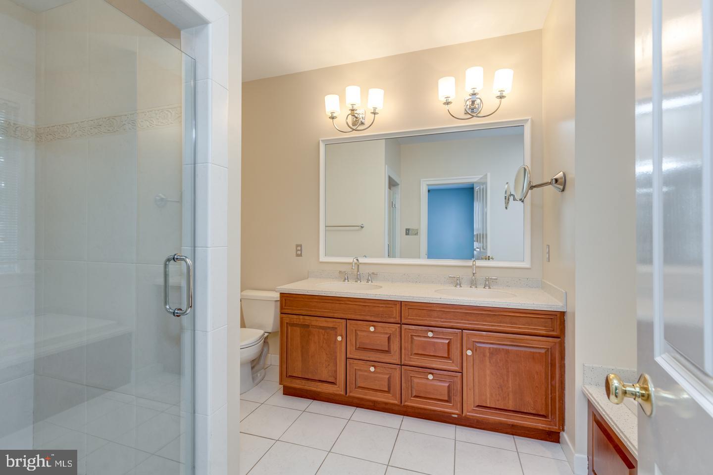 642 New Albany Road Moorestown, NJ 08057 - Photo 25 of 73 Primary Bath