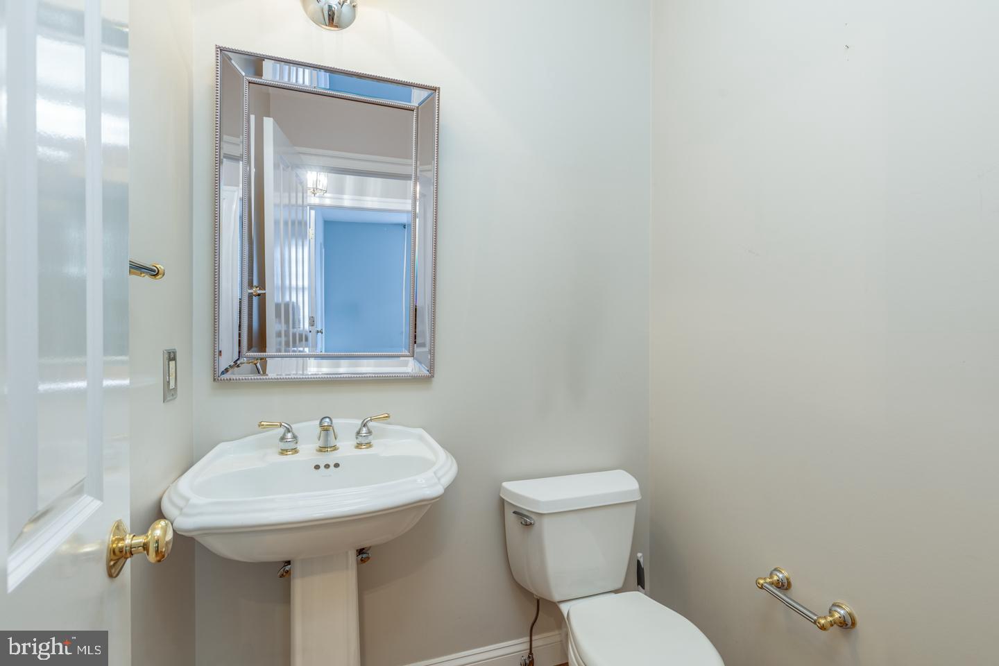 642 New Albany Road Moorestown, NJ 08057 - Photo 32 of 73