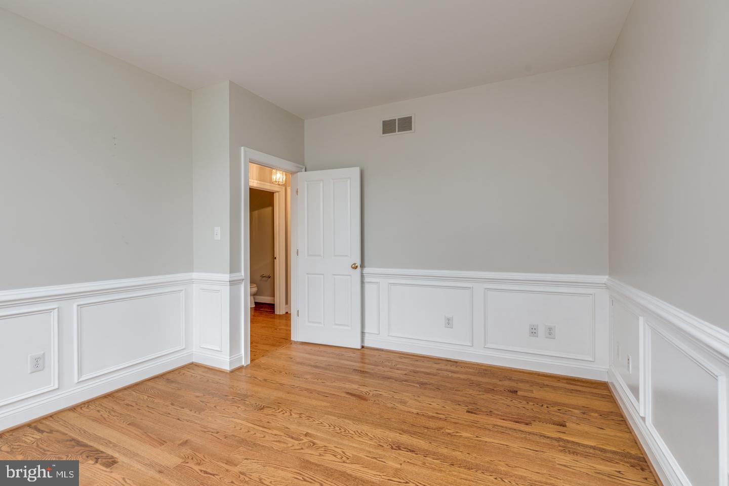 642 New Albany Road Moorestown, NJ 08057 - Photo 34 of 73 custom mill work