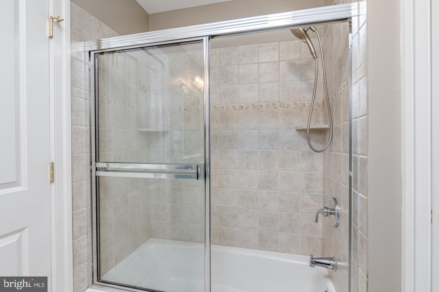 642 New Albany Road Moorestown, NJ 08057 - Photo 49 of 73 Jack n Jill Bath